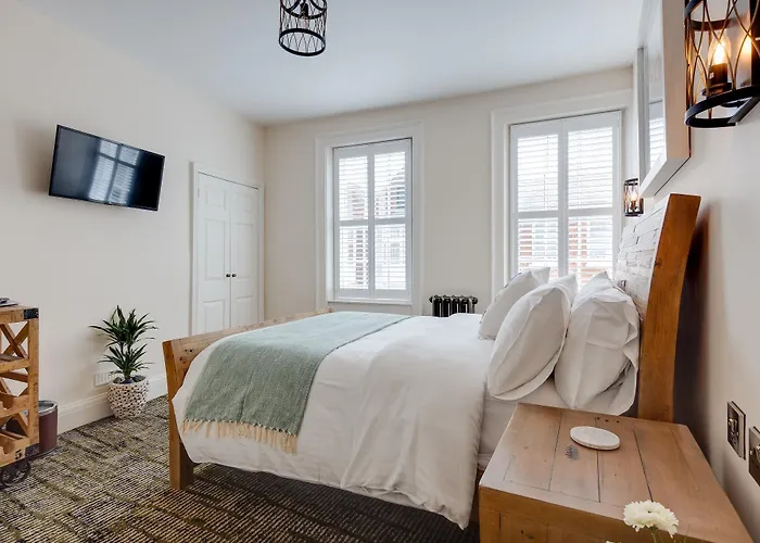 Palace Hill Scarborough